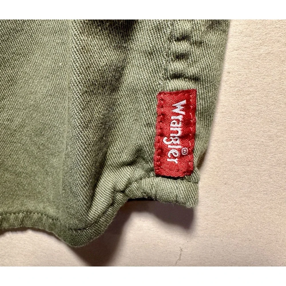 Wrangler Men Shirt Large Green Cotton Blend Short Sleeve Button Down Casual Fit - Picture 3 of 9